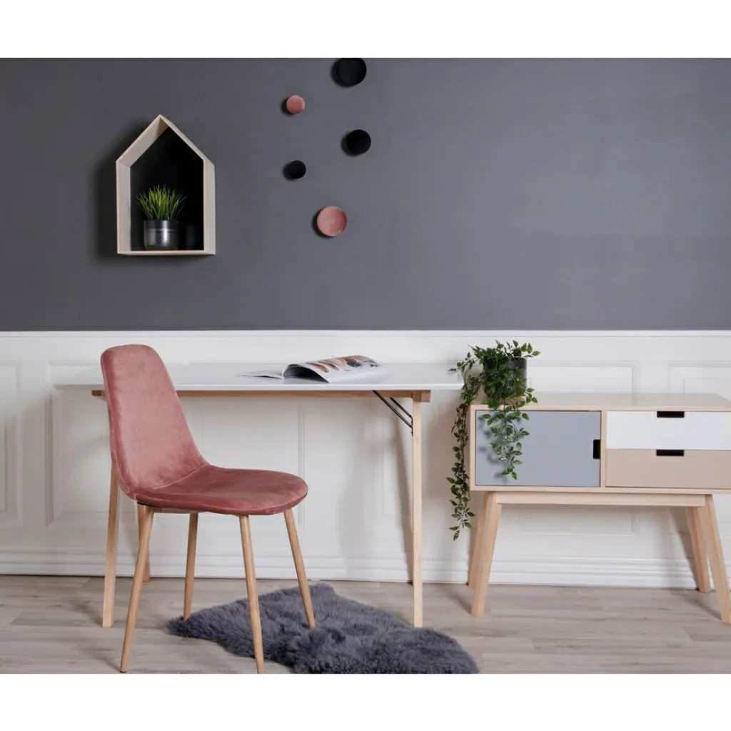 House Nordic Bureaux<Bureau VOJENS