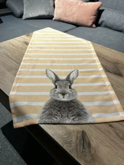 Chemin de table tête de lapin ROGER