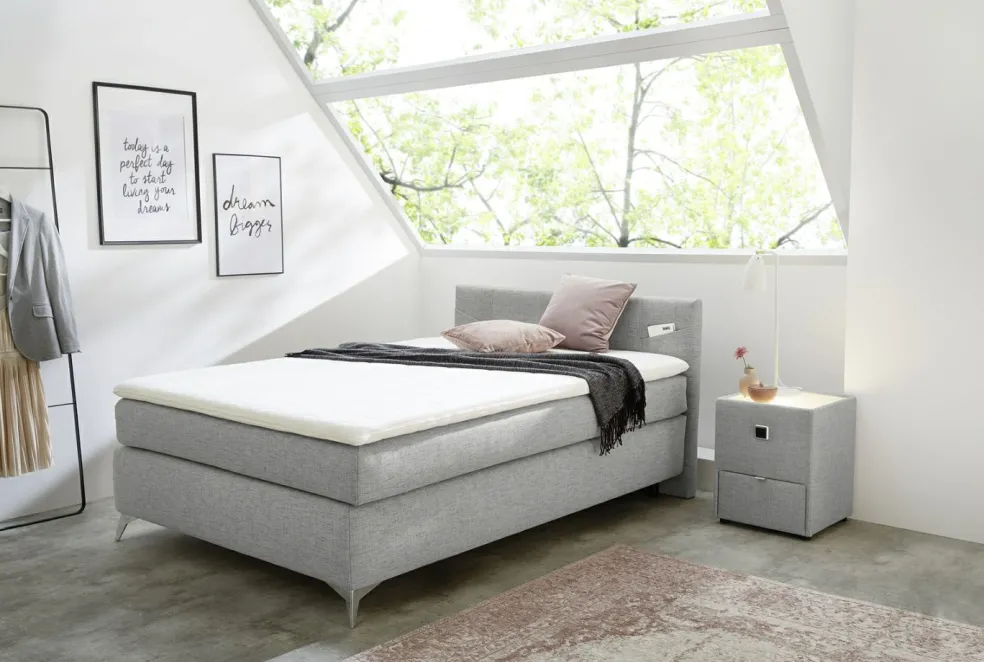 Lit boxspring NOLA