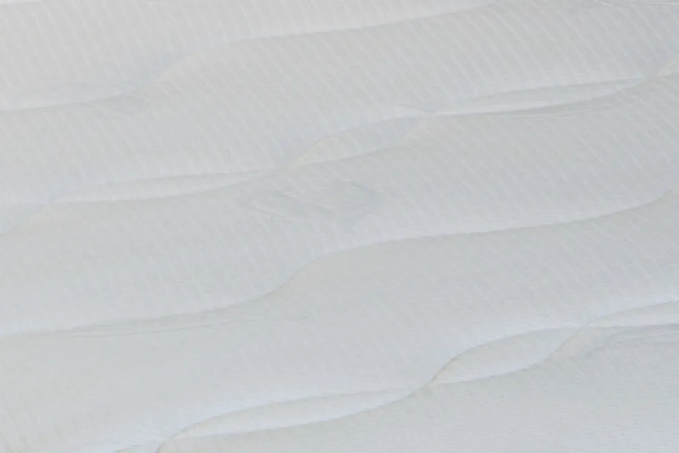 Matelas 7 zones à ressorts ensachés SENAKI