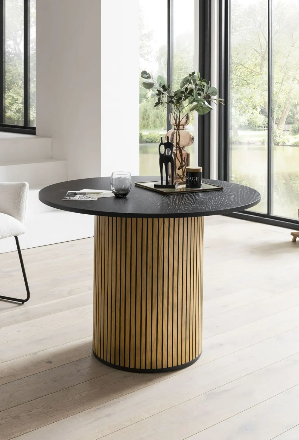 Table de repas PENAJAM