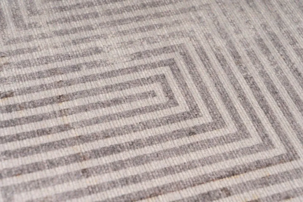 Tapis MAYA 600