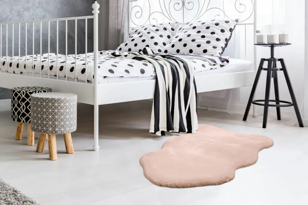 Tapis RABBIT LIGHT SHEEPSKIN 825